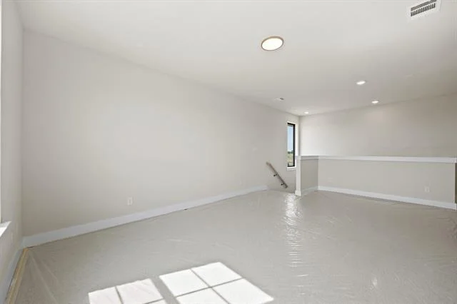 Photo of 516 Stark Mews