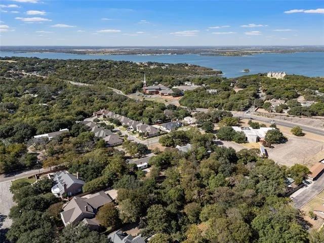 Photo of 4825 Hillcrest Drive