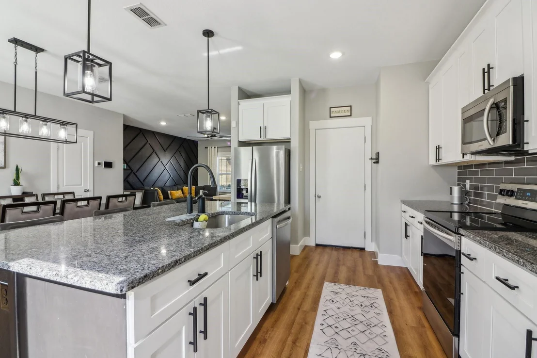 Photo of 6165 River Pointe Drive