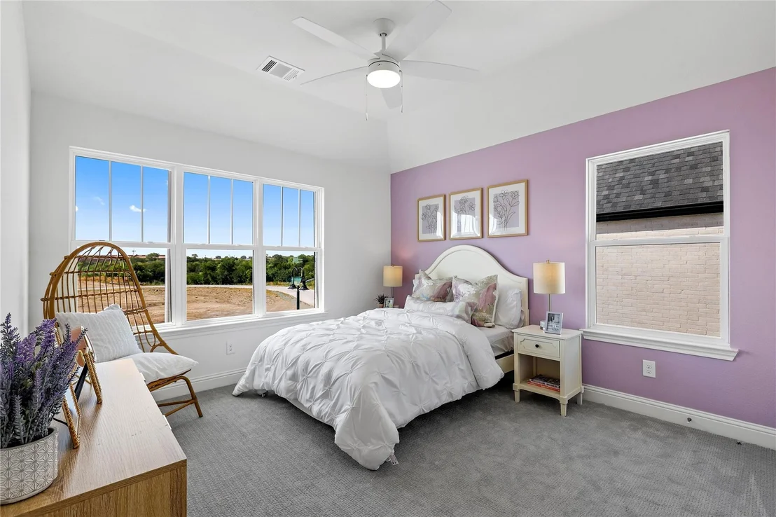 Photo of 406 Sunset Lane