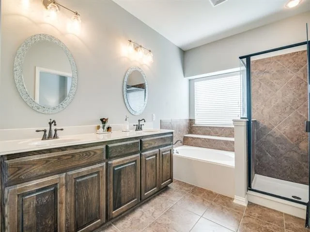 Photo of 776 River Rock Lane