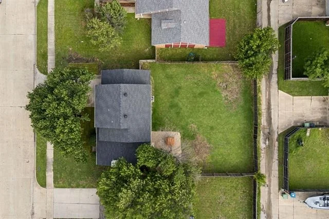 Photo of 5633 Powers Street