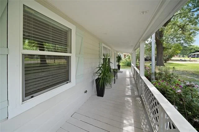 Photo of 806 Jeanell Street