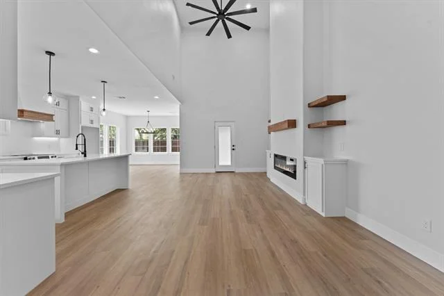 Photo of 3825 Williamsburg Drive