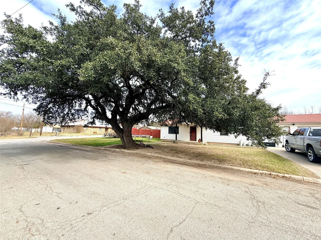 Photo of 1412 Sunset Drive