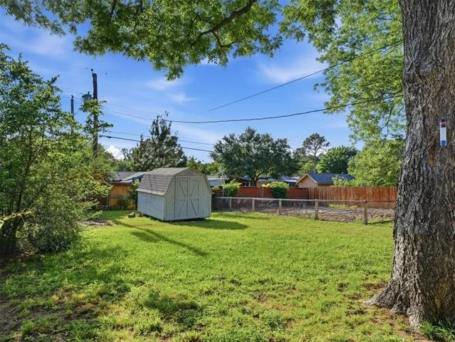 Photo of 825 Lee Drive