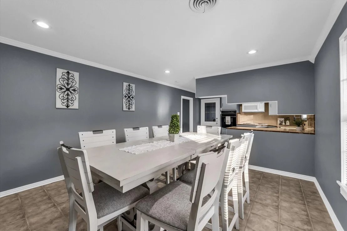 Photo of 605 Catalina Drive