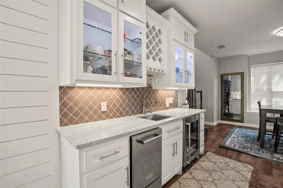 Photo of 152 Sunset Drive