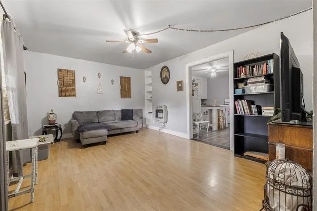 Photo of 506 W 2nd Street