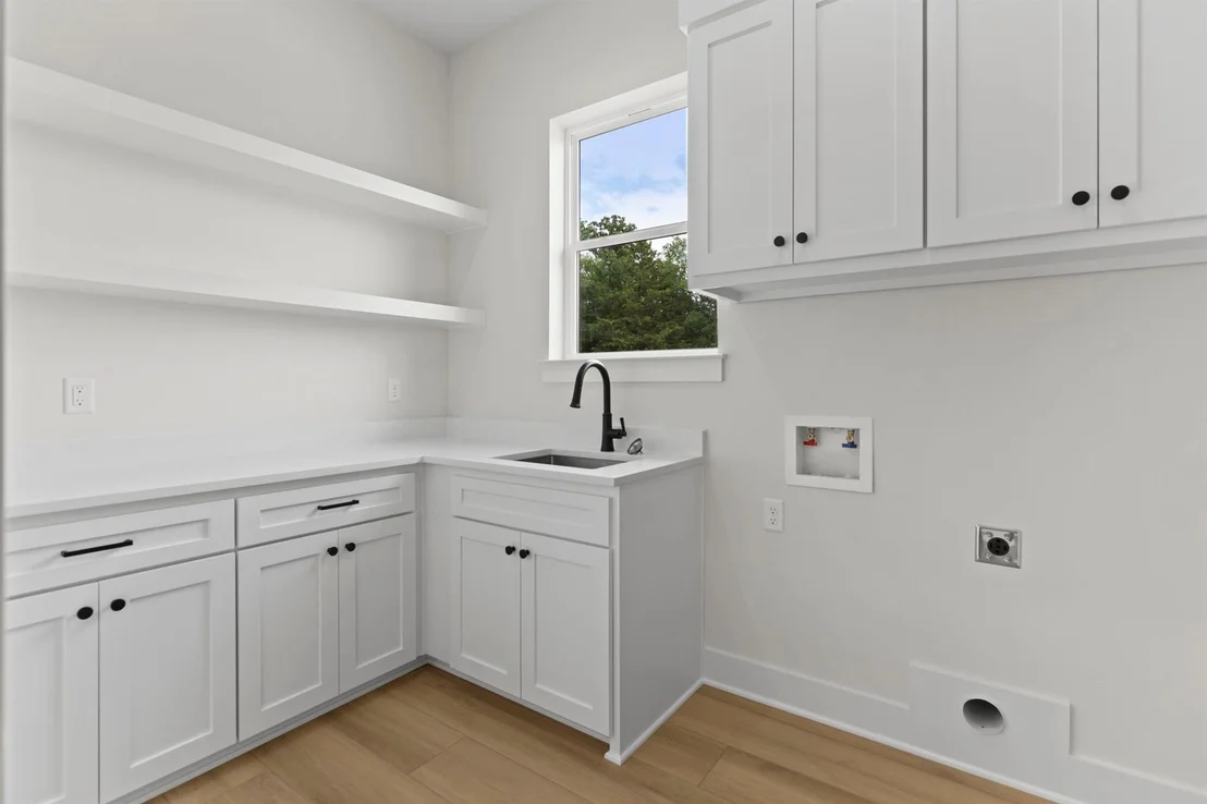 Photo of 13914 Cedar Hill Lane
