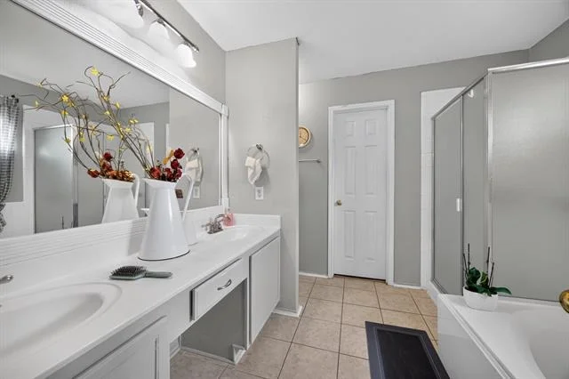 Photo of 10610 Gleneagles Lane