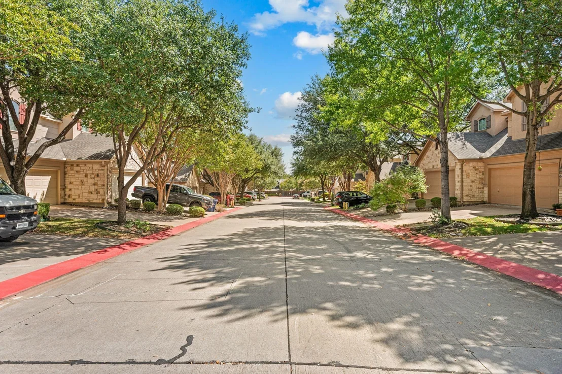 Photo of 614 Rosemead Drive