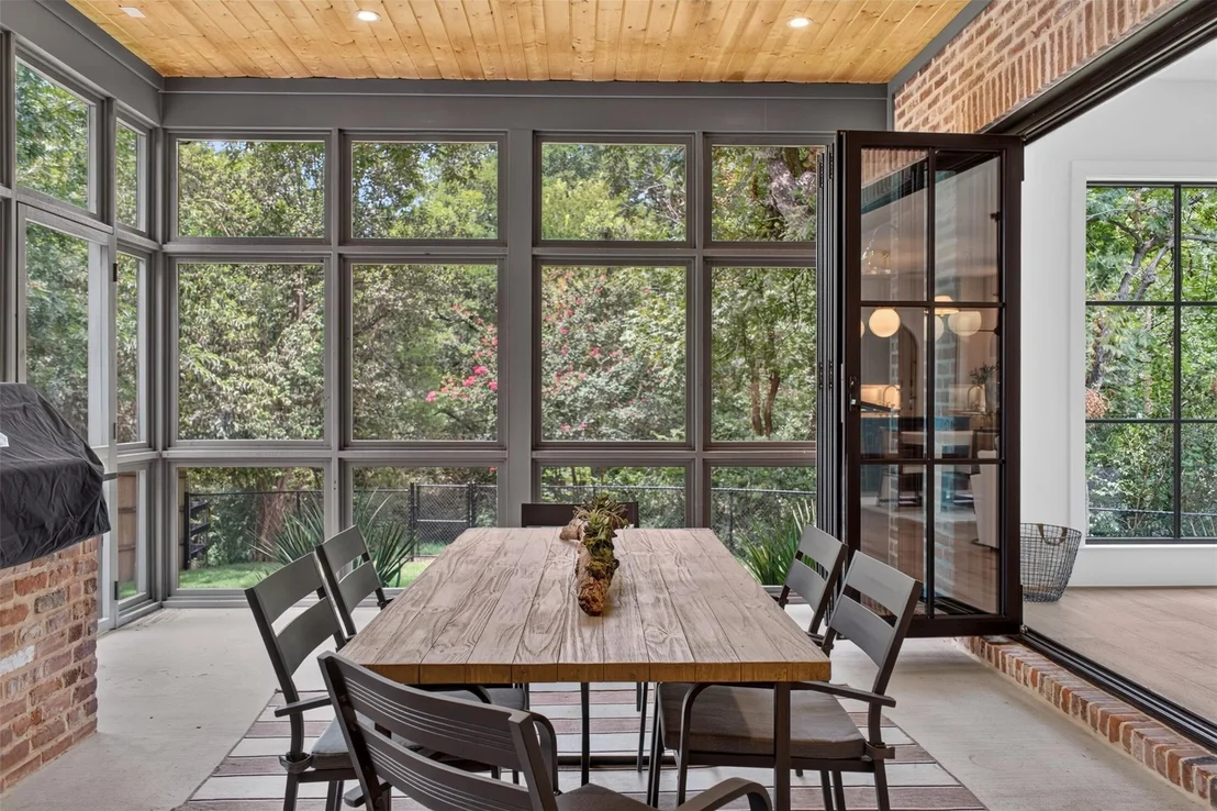 Photo of 6817 Blessing Drive