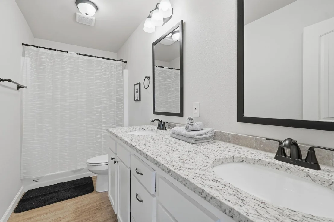 Photo of 447 Waterloo Drive