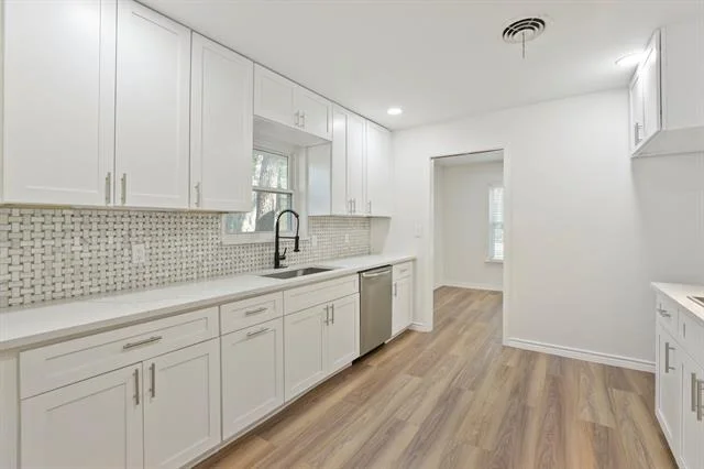 Photo of 624 Hillview Drive
