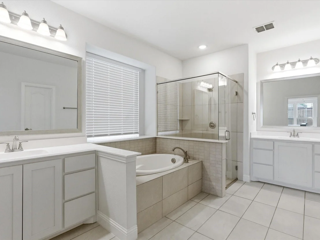 Photo of 351 Bluewood Drive