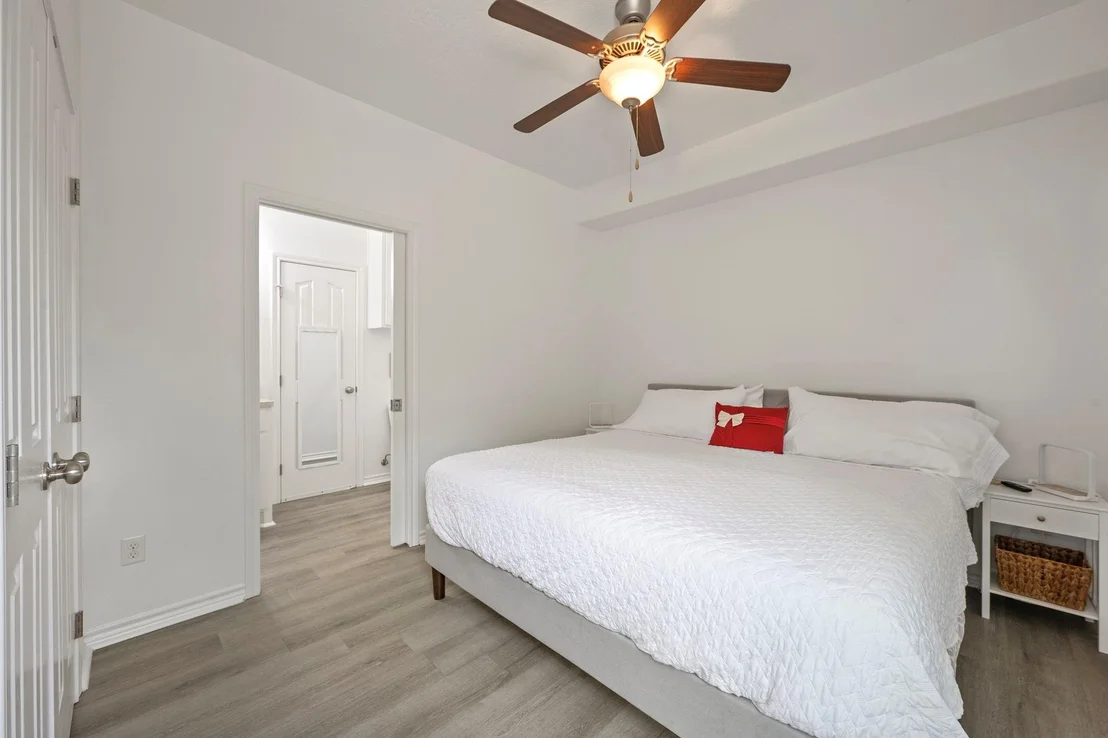 Photo of 2307 Carisbrooke Loop