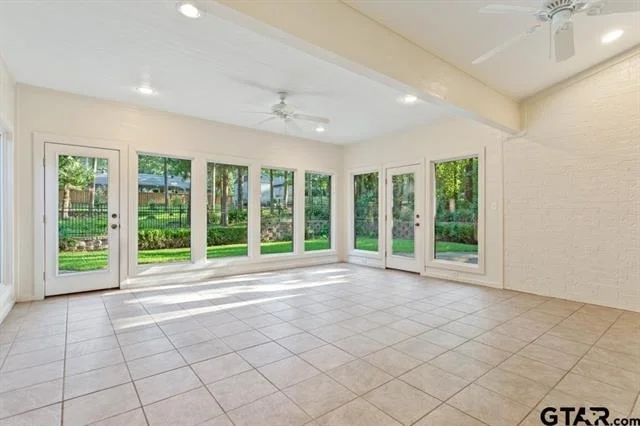 Photo of 1620 Brookhollow Drive