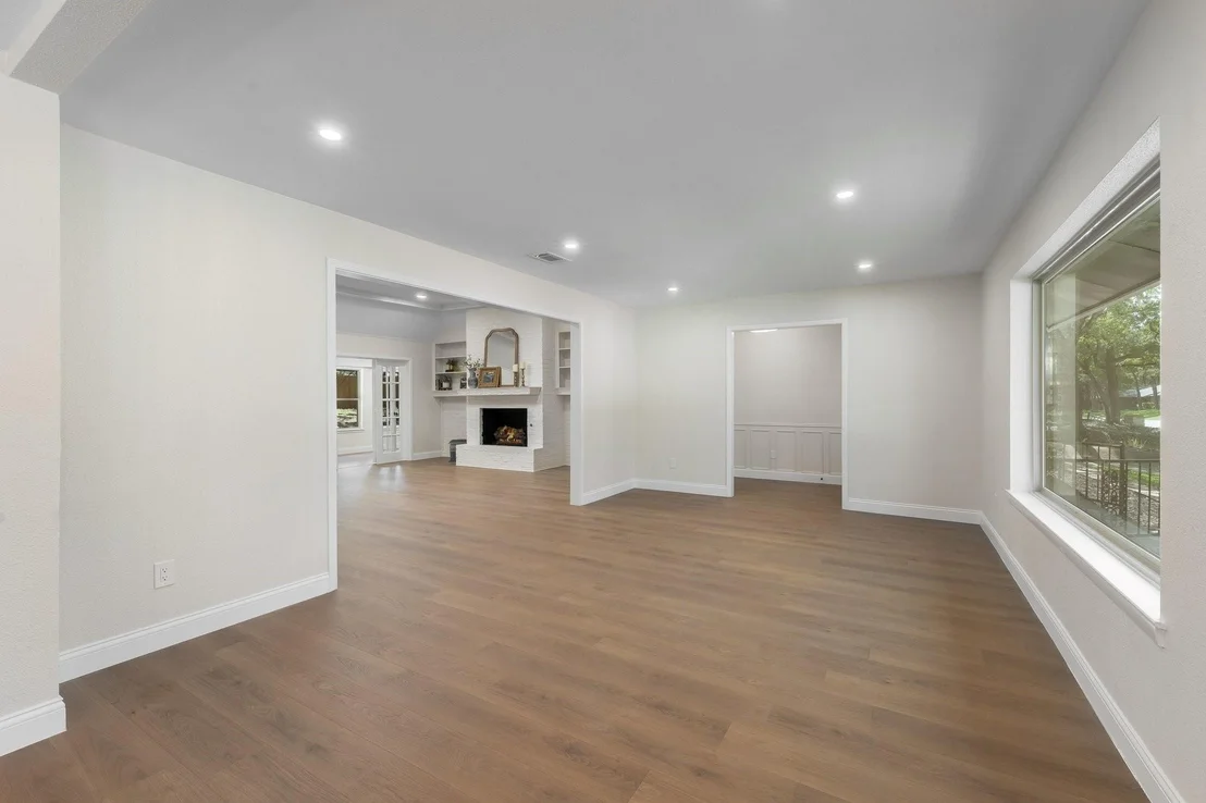 Photo of 2844 Hurstview Drive
