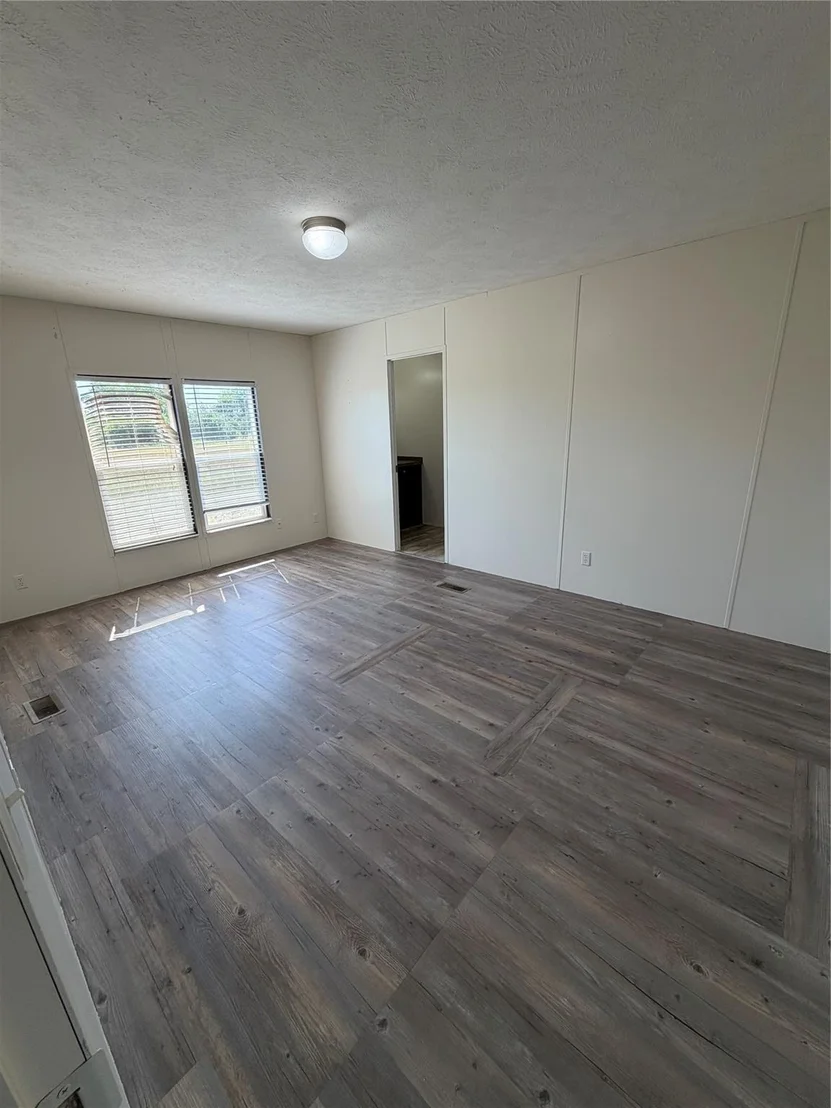 Photo of 408 County Road 4415