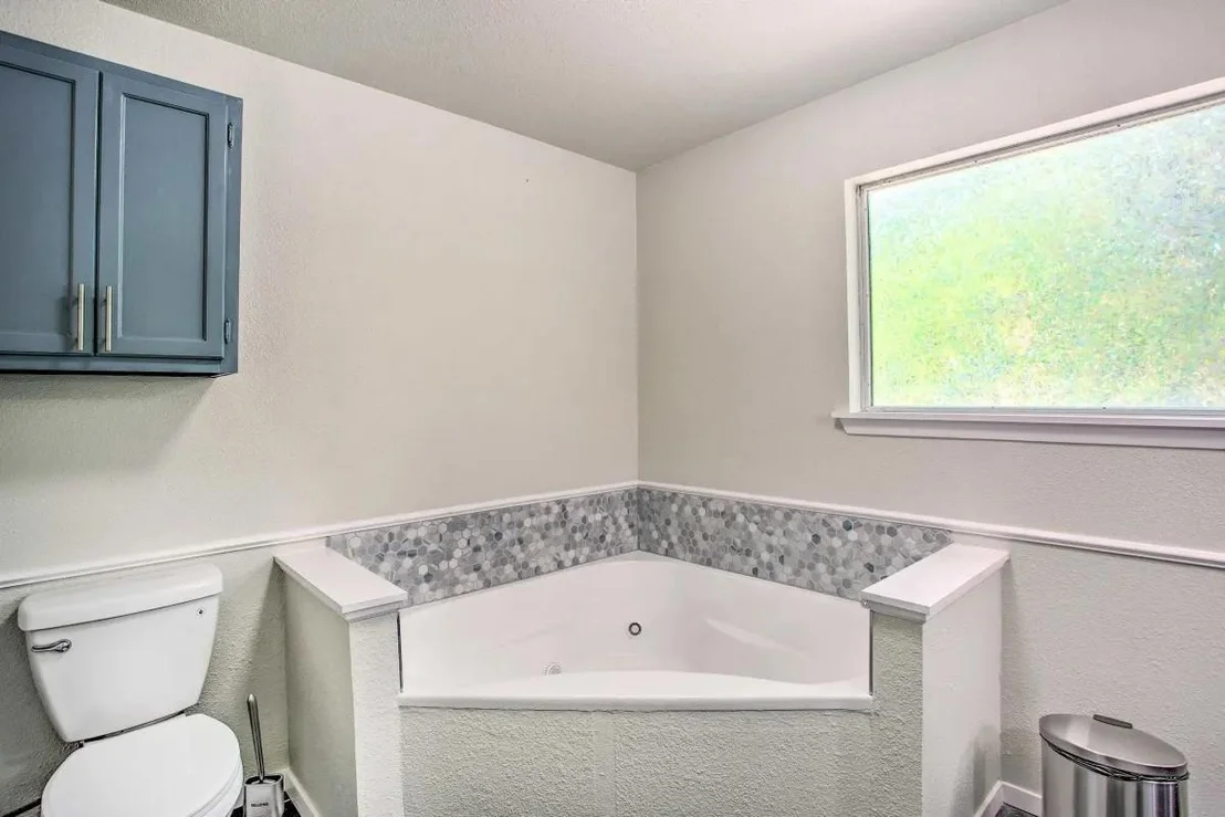 Photo of 9899 Archer Lane