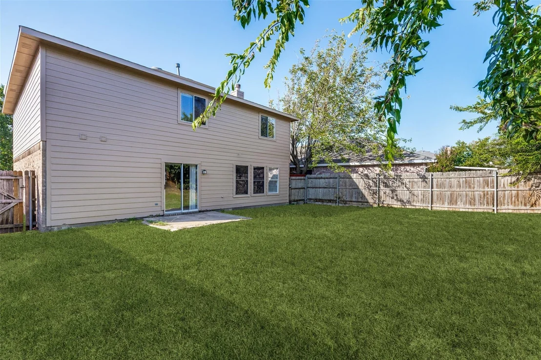 Photo of 1004 Triple Crown Drive