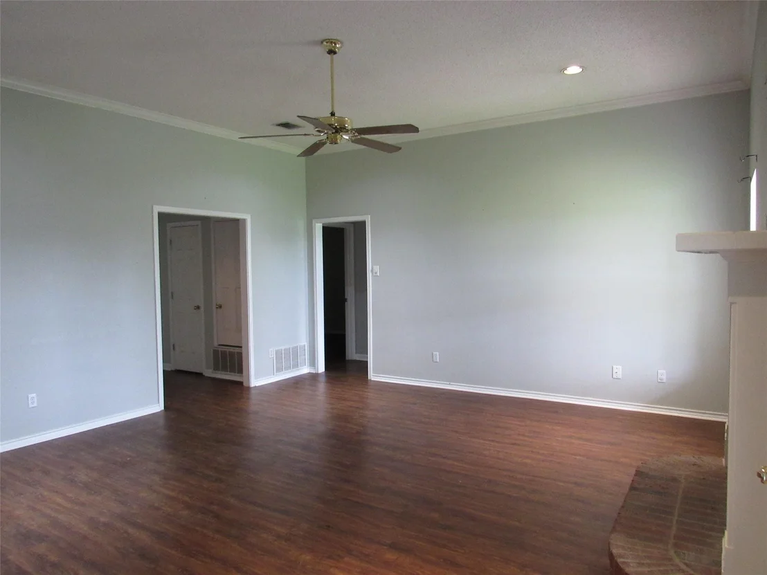 Photo of 710 N Old Robinson Road