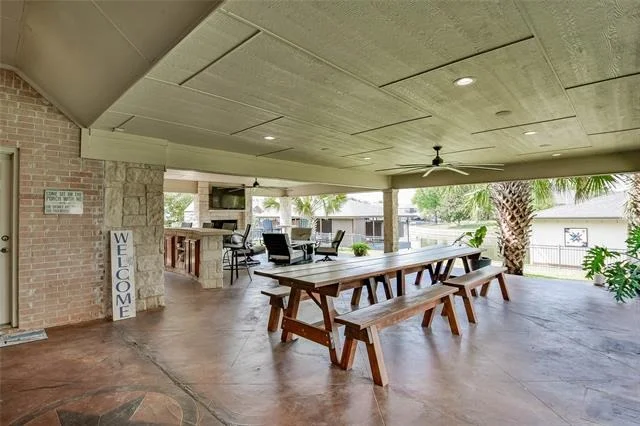 Photo of 2208 Waters Edge Drive