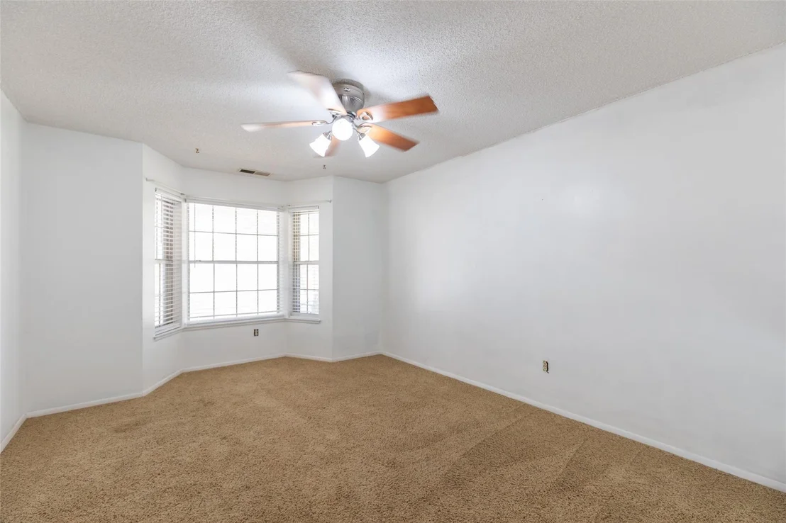 Photo of 10 Harvard Place
