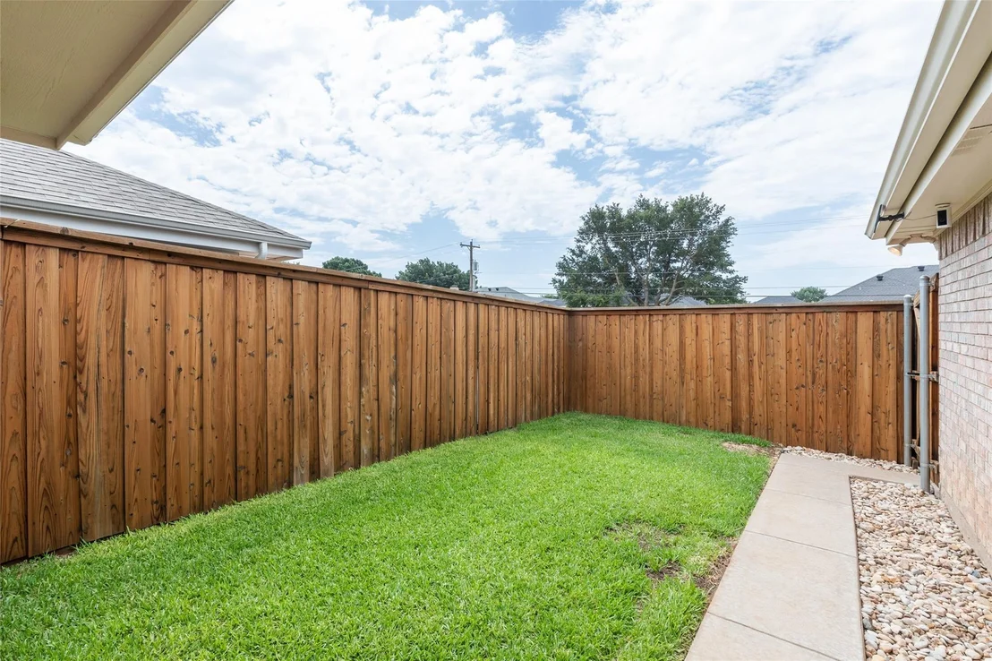 Photo of 3913 Garden Grove Lane