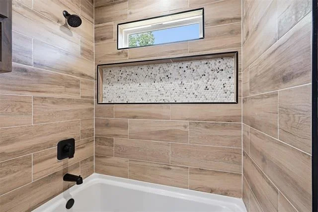Photo of 907 Renfro Drive