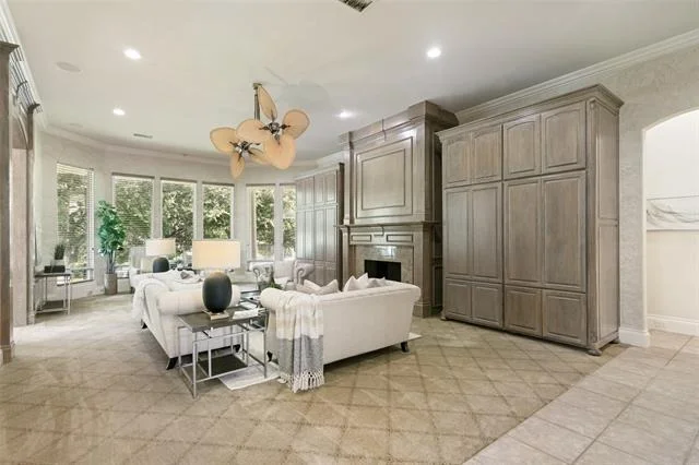 Photo of 5864 Arrowhead Drive