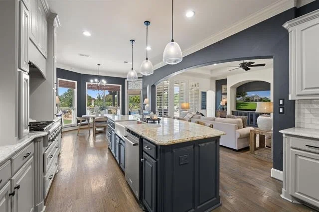 Photo of 1541 Winding Creek Road