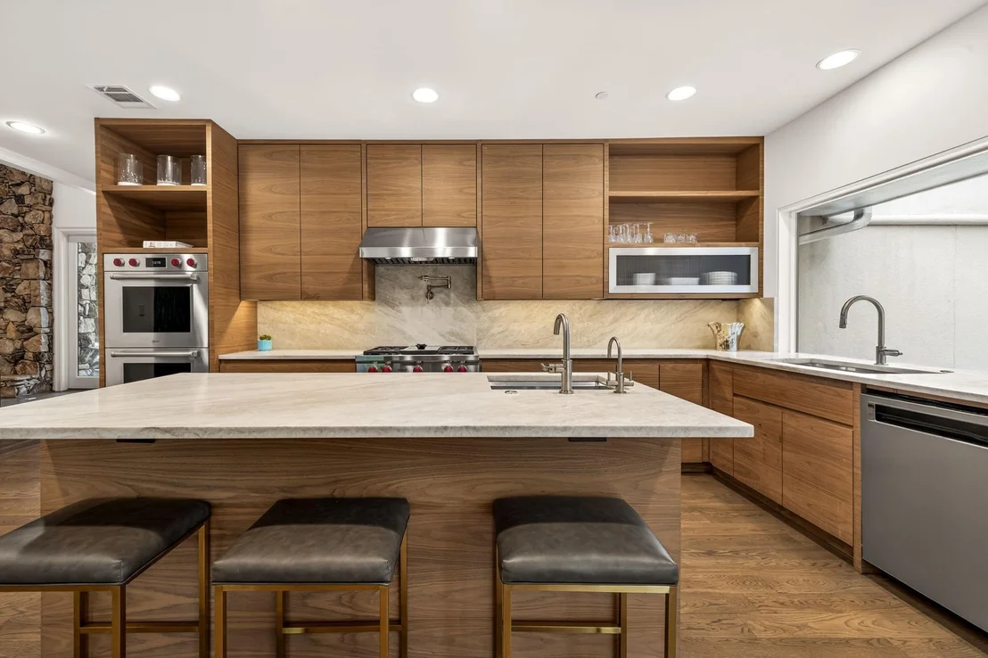Photo of 5205 Royal Lane