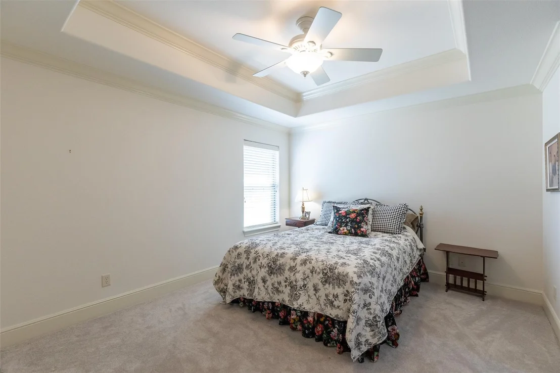 Photo of 2301 Lynbrook Drive