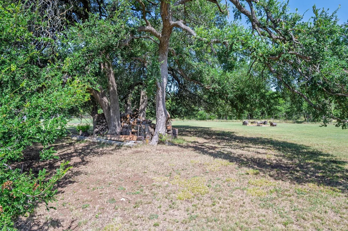 Photo of 2517 County Road 4240