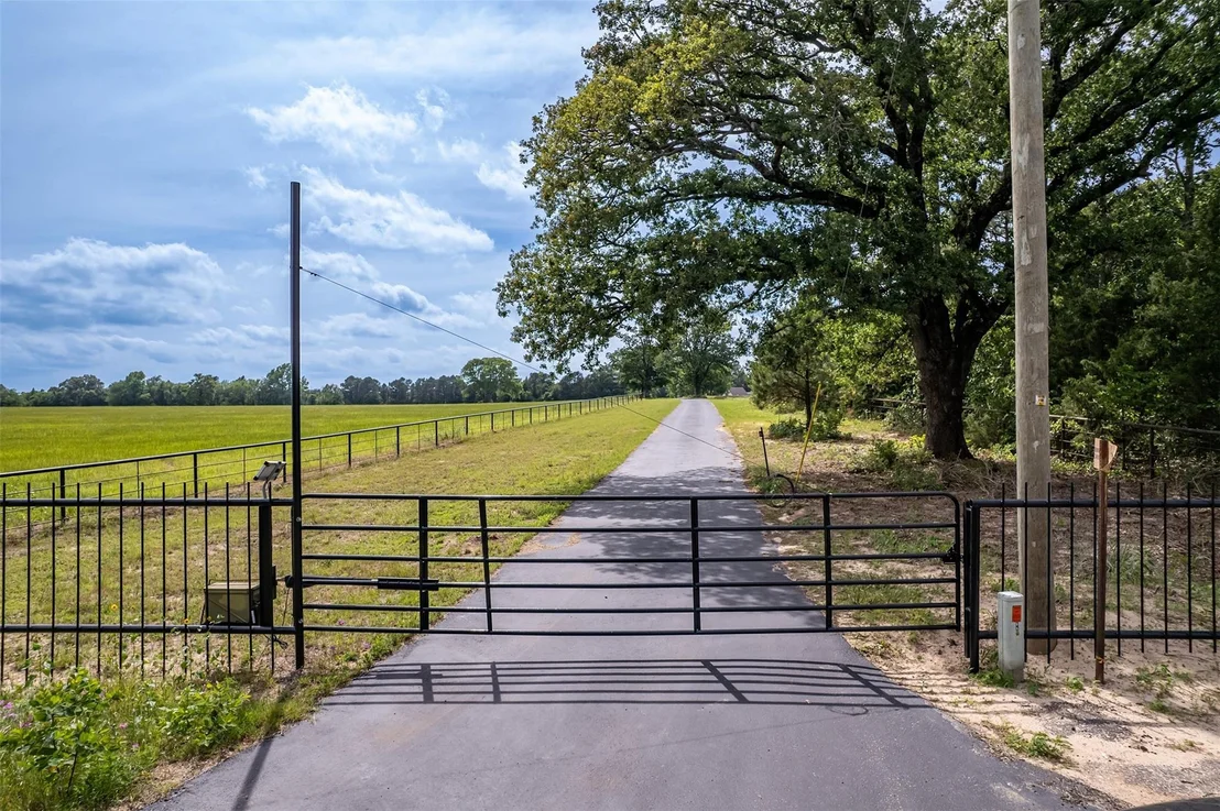 Photo of 16437 COUNTY ROAD 3147