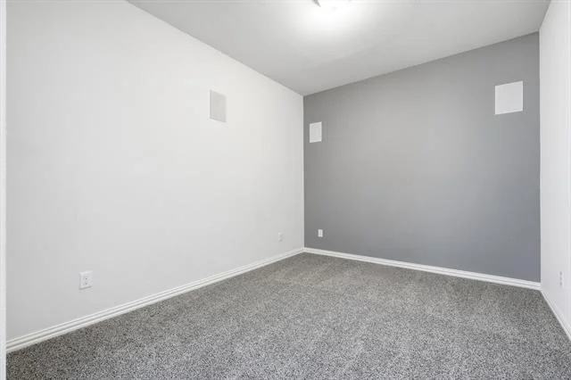 Photo of 15513 Bryant Park Avenue