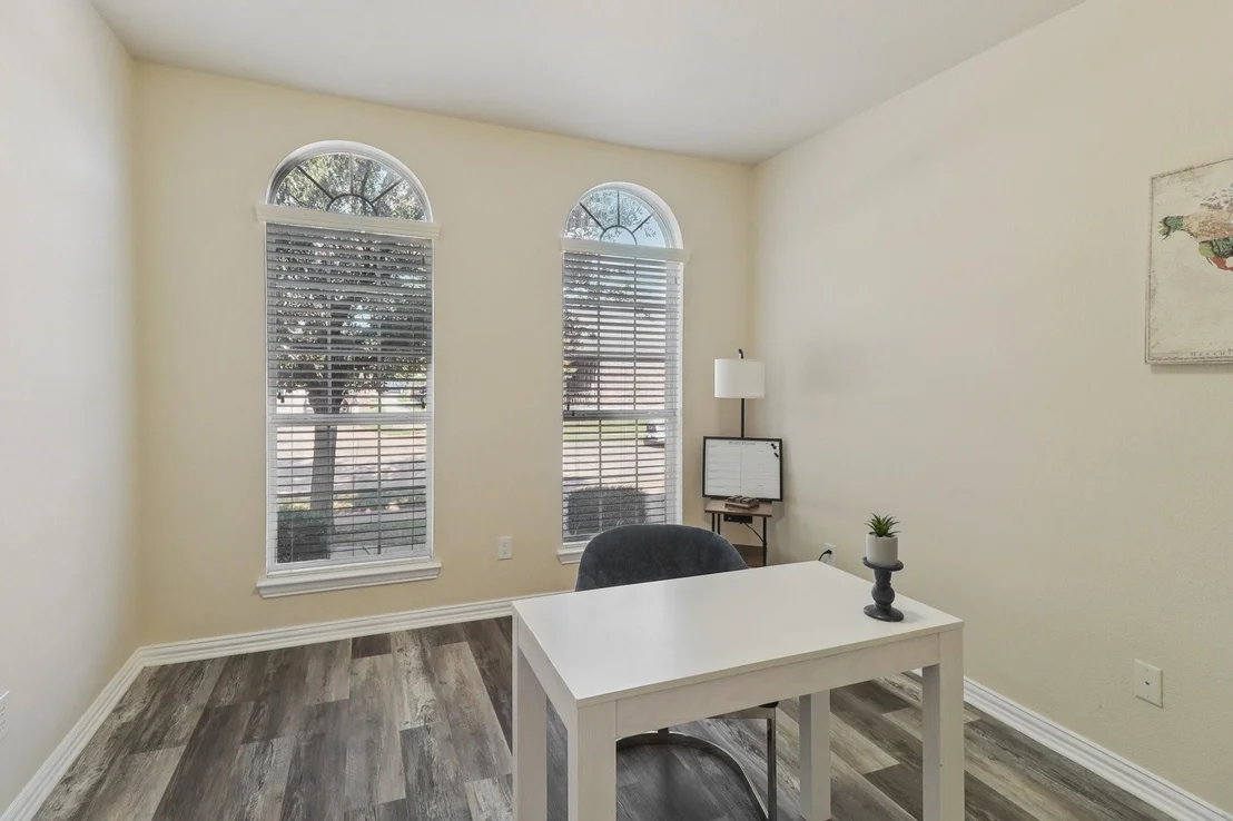 Photo of 6207 Weaver Drive