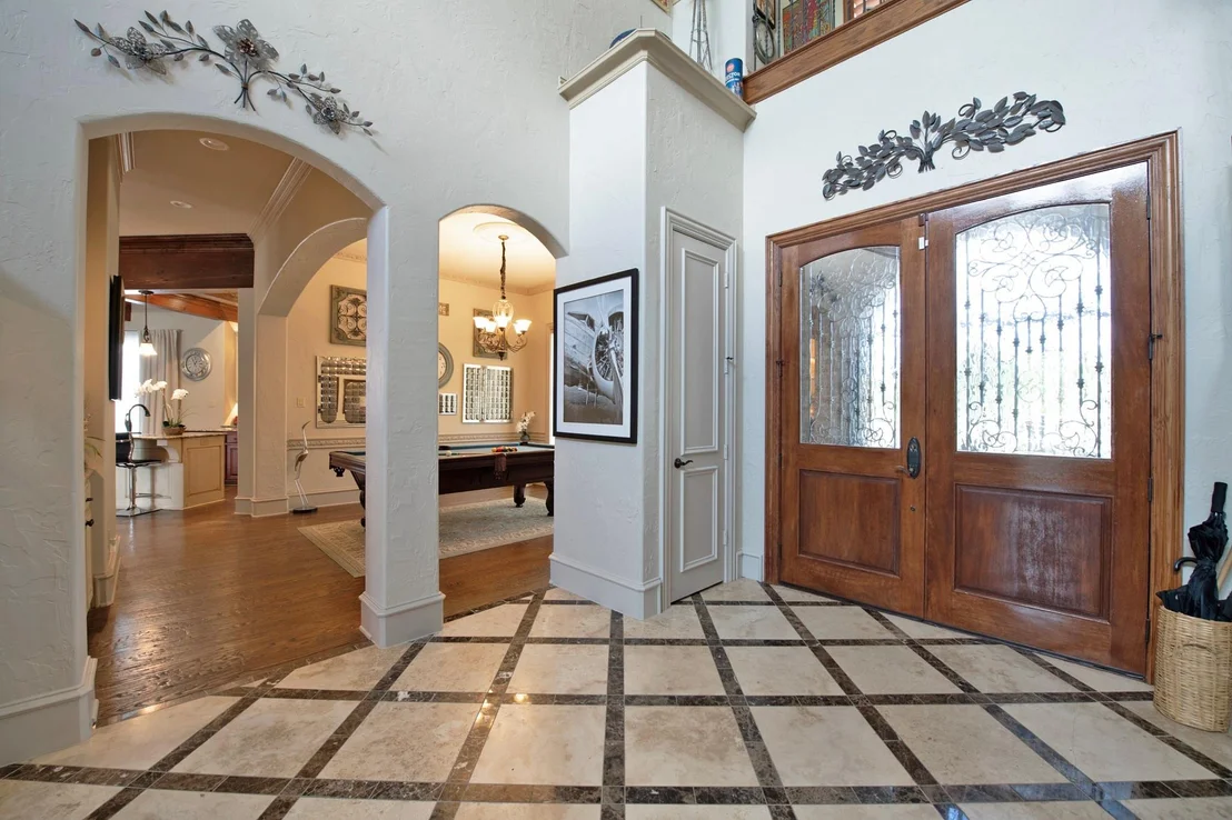 Photo of 100 Manor Drive