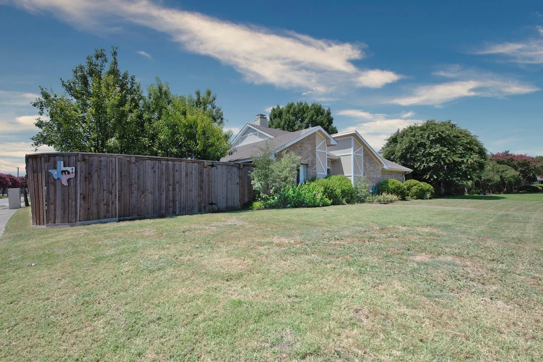 Photo of 1214 Clearview Drive