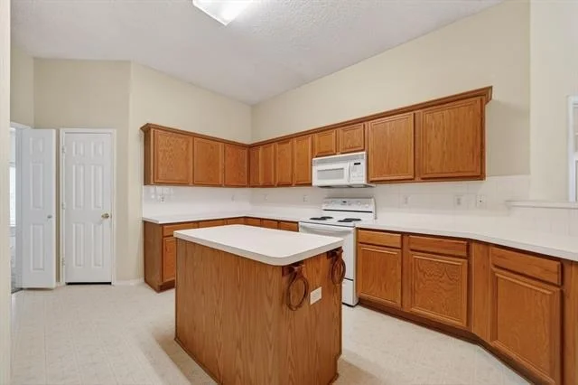 Photo of 2505 Ash Creek