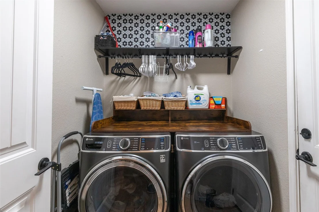 Photo of 3009 Sterling Street