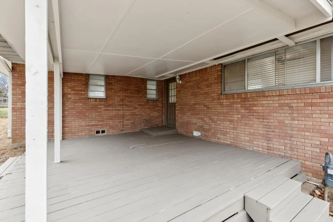 Photo of 1407 Robin Drive