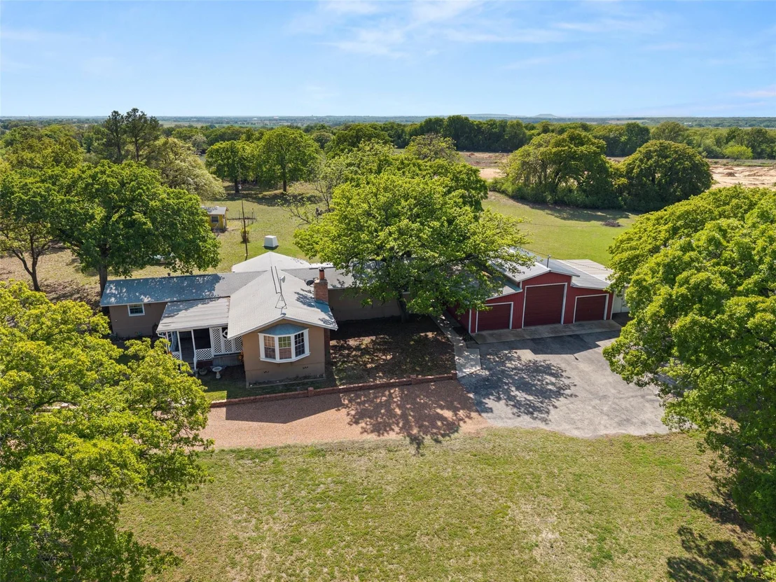 Photo of 1500 County Road 404