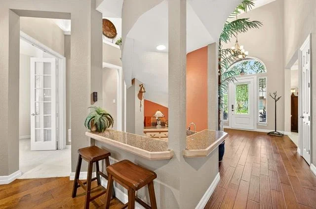 Photo of 405 Wellington Road