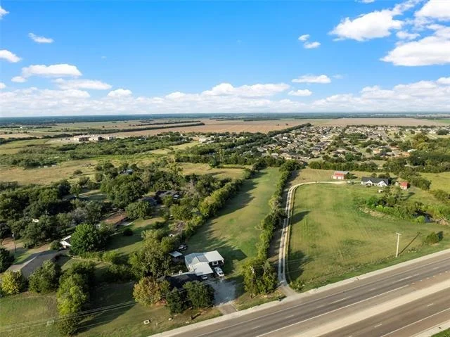 Photo of 10829 China Spring Road