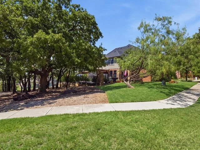 Photo of 4956 Exposition Way