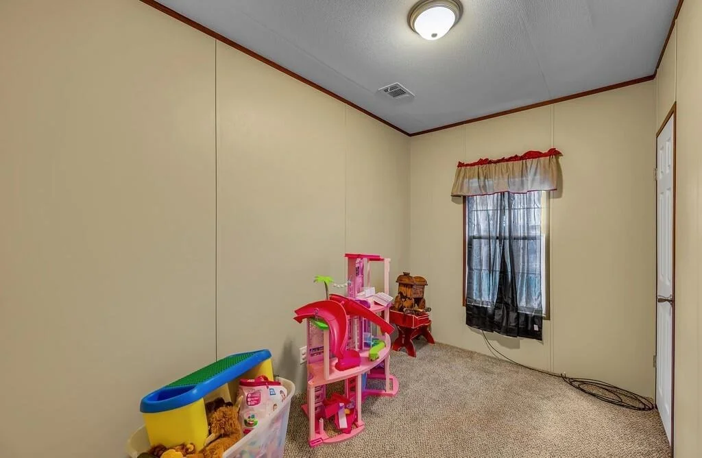 Photo of 1176 Blue Cut Road N