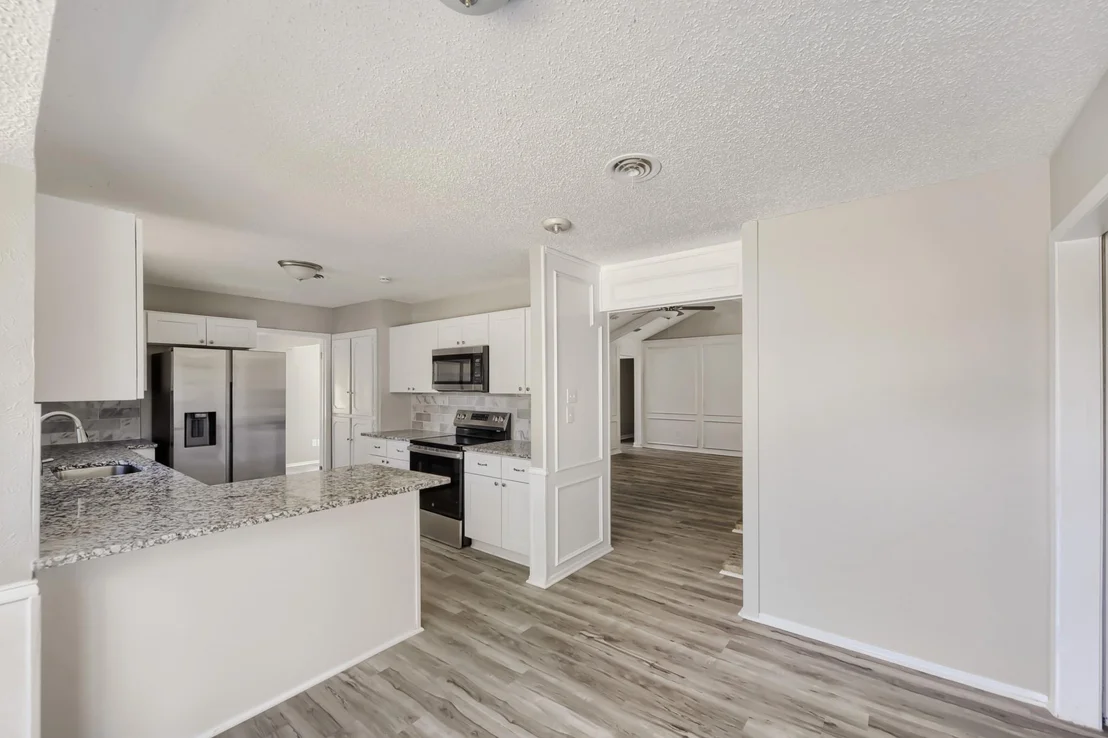 Photo of 2185 Jana Lane